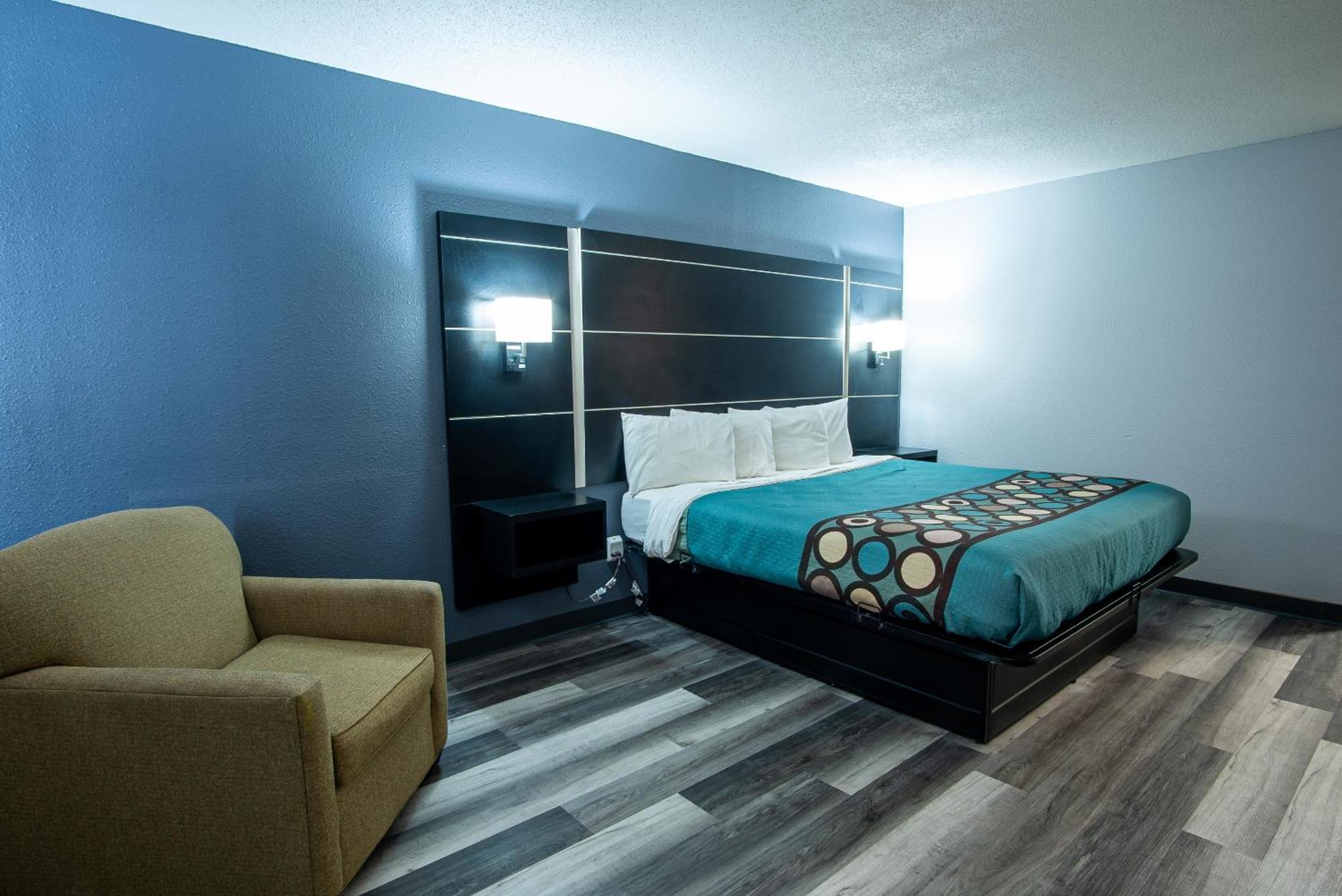 Coratel Inn & Suites By Jasper New Richmond Bagian luar foto